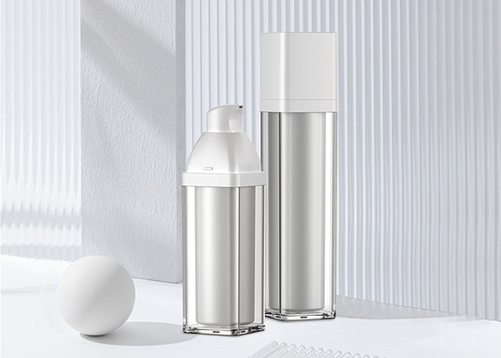 化粧品SR2159のためのアクリルの空気のないポンプびん15ml 30ml 50ml PPの内部のびん